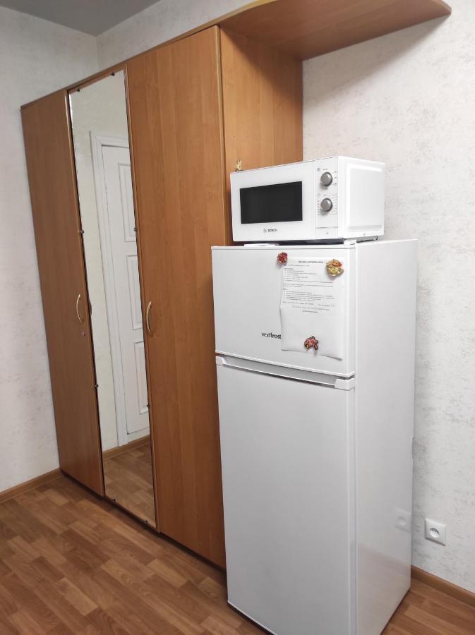 Таунхаус Біля Жд Вокзала Vinnycja Esterno foto